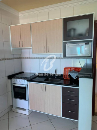 Imagem Apartamento com 2 Quartos para Temporada, em Mariscal - Bombinhas Imagem Apartamento com 2 Quartos para Temporada, em Mariscal - Bombinhas