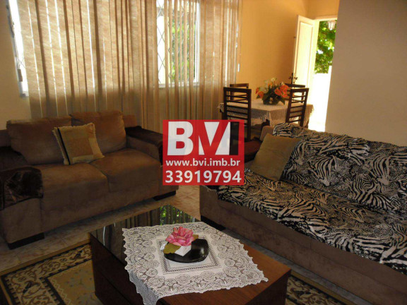 Imagem Casa com 3 Quartos à Venda, 70 m² em Vila Kosmos - Rio De Janeiro Imagem Casa com 3 Quartos à Venda, 70 m² em Vila Kosmos - Rio De Janeiro
