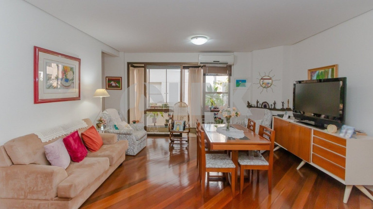 Apartamento com 3 Quartos à Venda, 121 m² em Bela Vista - Porto Alegre