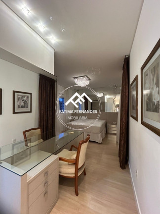 Imagem Apartamento com 4 Quartos à Venda, 222 m² em Meia Praia - Itapema