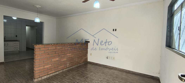 Casa com 2 Quartos para Alugar, 140 m² em Jardim São Valentim - Pirassununga