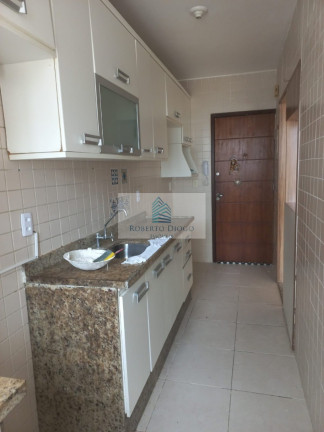 Imagem Imóvel com 2 Quartos à Venda, 52 m² em Camorim - Rio De Janeiro Imagem Imóvel com 2 Quartos à Venda, 52 m² em Camorim - Rio De Janeiro