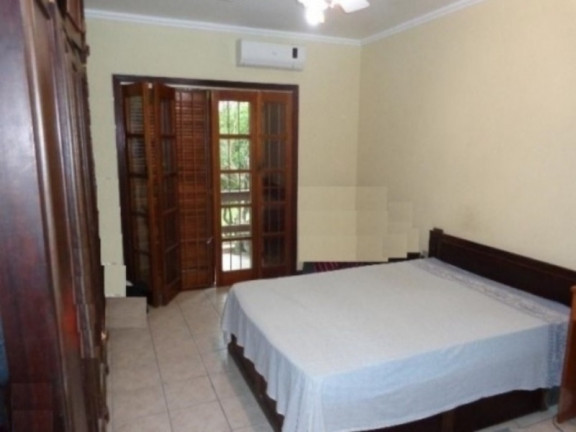 Imagem Casa com 3 Quartos à Venda, 226 m² em Parque Santa Fé - Porto Alegre Imagem Casa com 3 Quartos à Venda, 226 m² em Parque Santa Fé - Porto Alegre