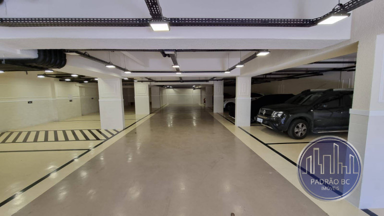 Imagem Apartamento com 2 Quartos à Venda, 65 m² em Tabuleiro - Camboriú