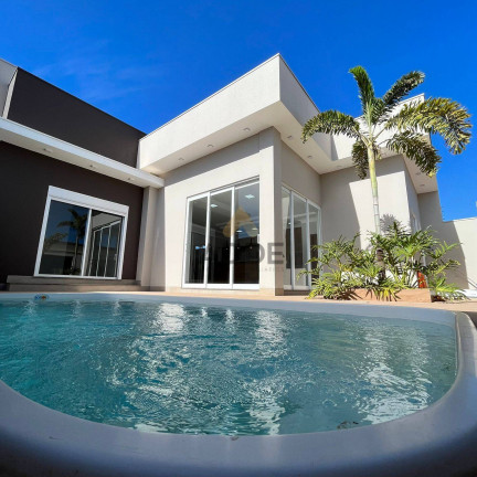 Imagem Casa com 3 Quartos à Venda, 288 m² em Santa Clara - Sorriso