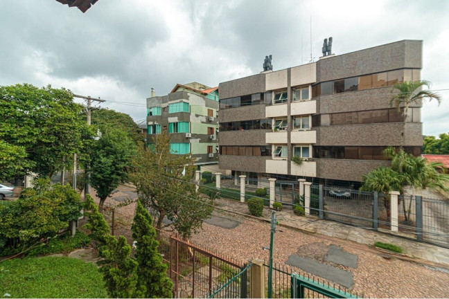 Imagem Casa com 3 Quartos à Venda, 235 m² em Sarandi - Porto Alegre