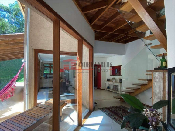 Imagem Casa de Condomínio com 3 Quartos à Venda, 310 m² em Chácara Das Candeias - Carapicuíba Imagem Casa de Condomínio com 3 Quartos à Venda, 310 m² em Chácara Das Candeias - Carapicuíba