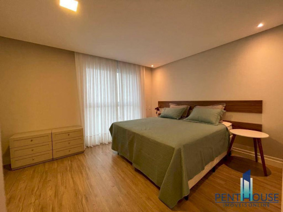 Imagem Apartamento com 3 Quartos à Venda, 136 m² em Centro - Balneário Camboriú Imagem Apartamento com 3 Quartos à Venda, 136 m² em Centro - Balneário Camboriú