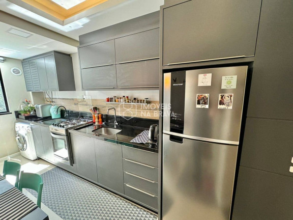 Imagem Apartamento com 2 Quartos à Venda, 65 m² em Praia Dos Amores - Balneário Camboriú