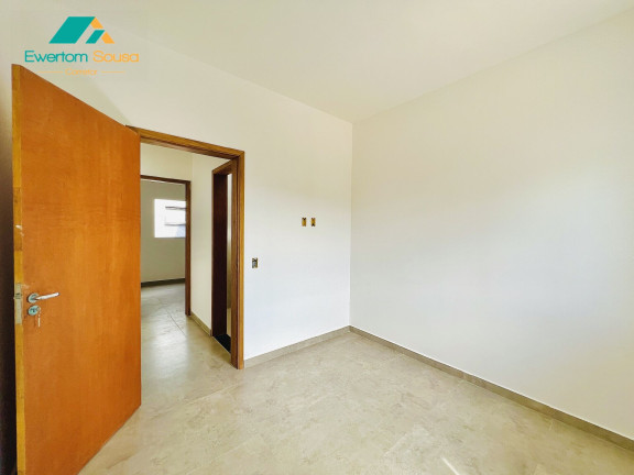 Imagem Casa com 3 Quartos à Venda, 115 m² em Jardim Estância Brasil - Atibaia