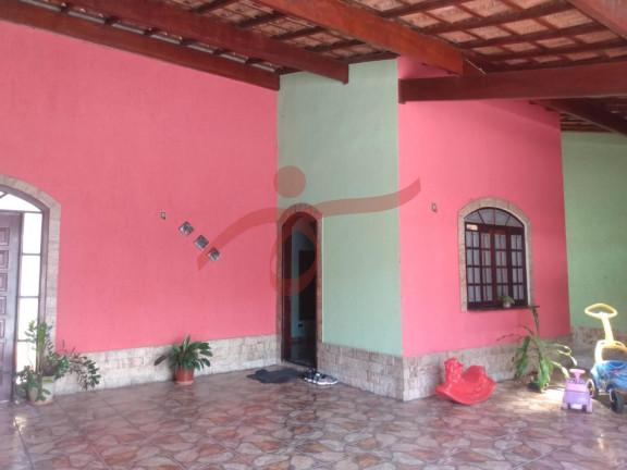 Imagem Casa com 3 Quartos à Venda, 250 m² em Parque São Cristóvão - Taubaté