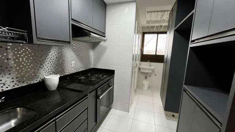 Imagem Apartamento com 3 Quartos à Venda, 83 m² em Jardim Apipema - Salvador