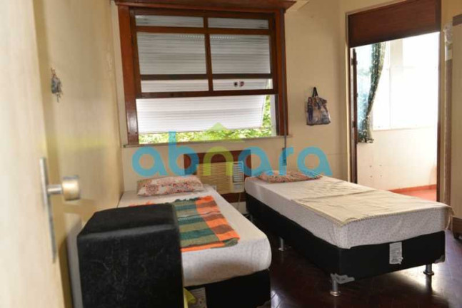 Imagem Apartamento com 3 Quartos à Venda, 180 m² em Copacabana - Rio De Janeiro
