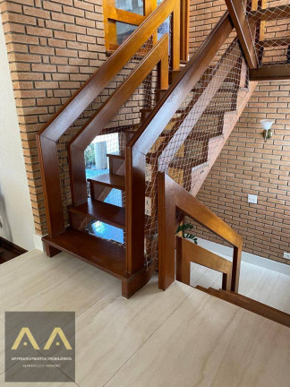 Imagem Casa com 3 Quartos à Venda, 310 m² em Alphaville - Santana De Parnaíba Imagem Casa com 3 Quartos à Venda, 310 m² em Alphaville - Santana De Parnaíba