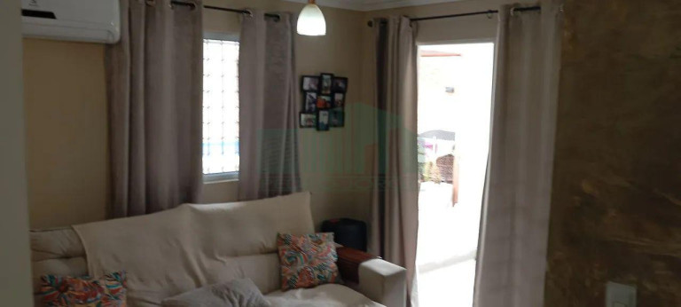 Imagem Casa com 3 Quartos à Venda, 95 m² em Cordeiro - Recife Imagem Casa com 3 Quartos à Venda, 95 m² em Cordeiro - Recife