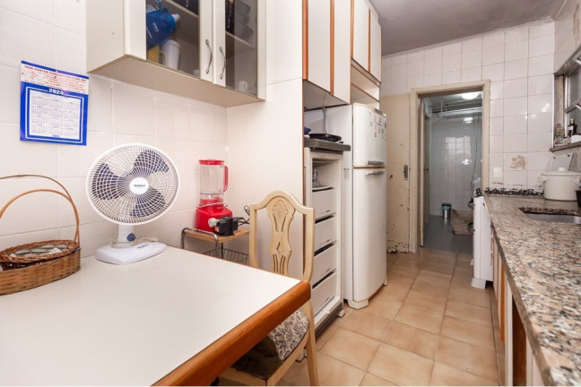 Imagem Apartamento com 3 Quartos à Venda, 123 m² em Cerqueira César - São Paulo