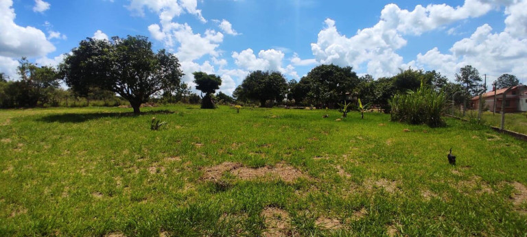 Imagem Chácara com 2 Quartos à Venda, 5.000 m² em Campo Do Meio - Araçoiaba Da Serra