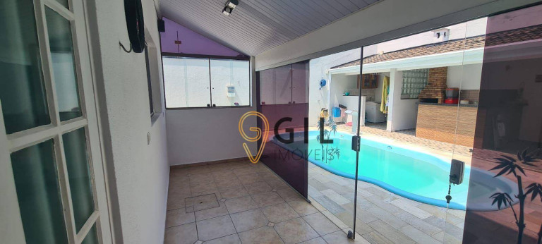 Imagem Sobrado com 3 Quartos à Venda, 242 m² em Villa Branca - Jacareí