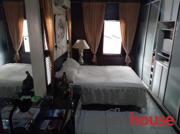 Imagem Casa com 3 Quartos à Venda, 249 m² em Capim Macio - Natal