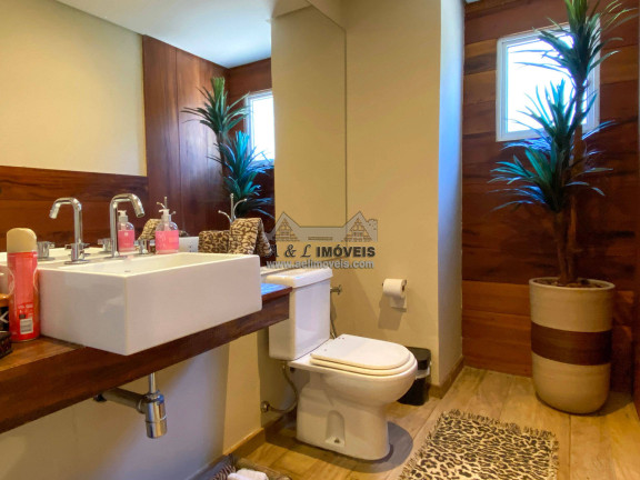 Imagem Apartamento com 4 Quartos à Venda, 230 m² em Capivari - Campos Do Jordão