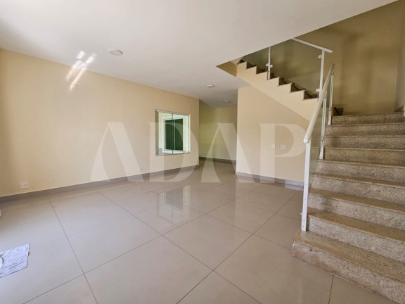 Imagem Casa com 3 Quartos à Venda, 200 m² em Vargem Pequena - Rio De Janeiro Imagem Casa com 3 Quartos à Venda, 200 m² em Vargem Pequena - Rio De Janeiro