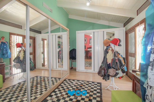 Imagem Casa com 3 Quartos à Venda, 344 m² em Chácara Das Pedras - Porto Alegre