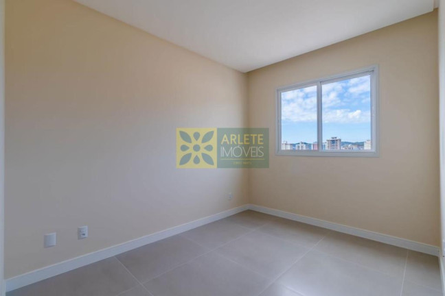 Imagem Apartamento com 3 Quartos à Venda, 108 m² em Balneário Perequê - Porto Belo Imagem Apartamento com 3 Quartos à Venda, 108 m² em Balneário Perequê - Porto Belo
