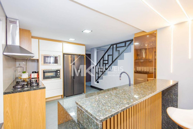 Imagem Sobrado com 3 Quartos à Venda, 161 m² em Tatuquara - Curitiba Imagem Sobrado com 3 Quartos à Venda, 161 m² em Tatuquara - Curitiba