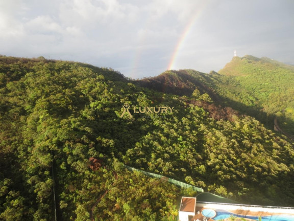 Imagem Imóvel com 4 Quartos à Venda, 244 m² em Belvedere - Belo Horizonte
