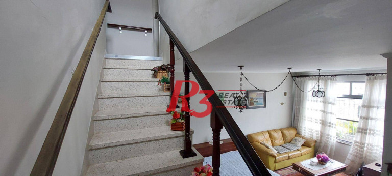 Imagem Sobrado com 3 Quartos à Venda, 160 m² em Centro - São Vicente Imagem Sobrado com 3 Quartos à Venda, 160 m² em Centro - São Vicente
