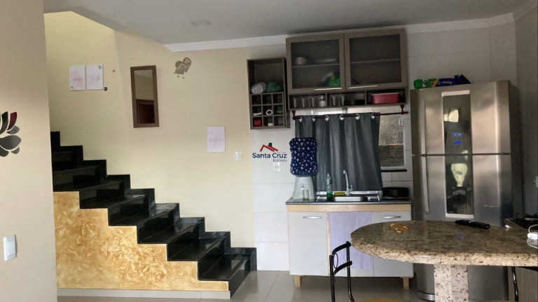 Imagem Sobrado com 2 Quartos à Venda, 112 m² em São João Do Rio Vermelho - Florianópolis Imagem Sobrado com 2 Quartos à Venda, 112 m² em São João Do Rio Vermelho - Florianópolis