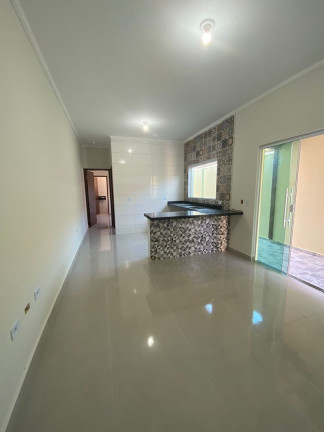 Imagem Casa com 2 Quartos à Venda, 67 m² em Balneário Gaivotas - Itanhaém Imagem Casa com 2 Quartos à Venda, 67 m² em Balneário Gaivotas - Itanhaém