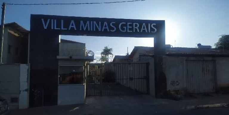 Apartamento com 2 Quartos à Venda, 46 m² em Village Do Lago I - Montes Claros