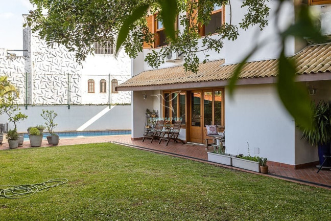 Imagem Casa com 4 Quartos à Venda, 465 m² em Jardim Leonor - São Paulo Imagem Casa com 4 Quartos à Venda, 465 m² em Jardim Leonor - São Paulo