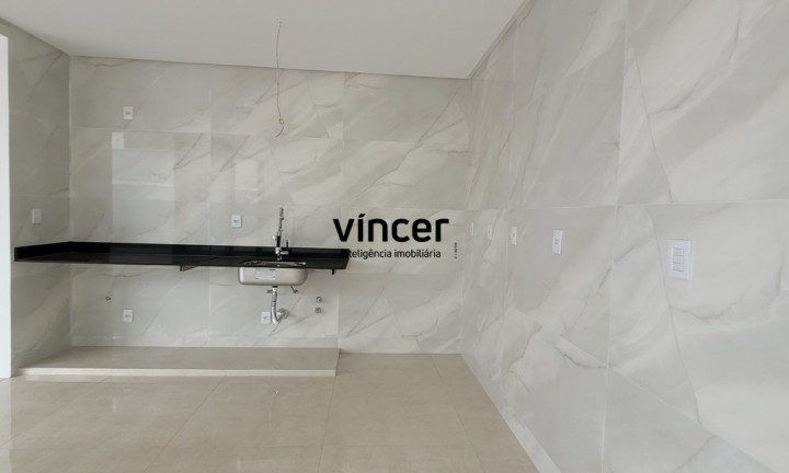 Imagem Casa com 4 Quartos à Venda, 235 m² em Jardins Bolonha - Senador Canedo