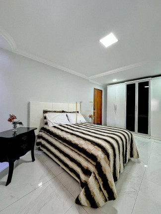 Imagem Casa com 3 Quartos à Venda, 200 m² em Parque Residencial Laranjeiras - Serra Imagem Casa com 3 Quartos à Venda, 200 m² em Parque Residencial Laranjeiras - Serra