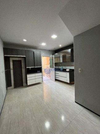 Imagem Casa com 4 Quartos à Venda, 113 m² em Maraponga - Fortaleza Imagem Casa com 4 Quartos à Venda, 113 m² em Maraponga - Fortaleza