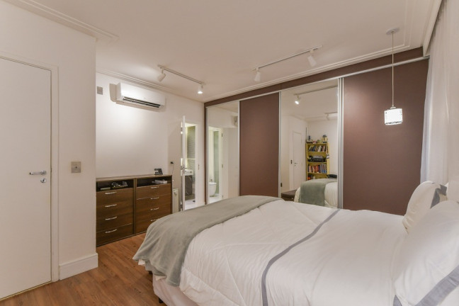 Imagem Imóvel com 1 Quarto à Venda, 70 m² em Cidade Monções - São Paulo Imagem Imóvel com 1 Quarto à Venda, 70 m² em Cidade Monções - São Paulo