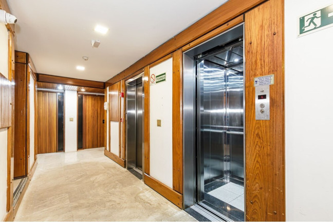 Imagem Apartamento com 3 Quartos à Venda, 214 m² em Bom Fim - Porto Alegre
