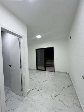 Imagem Sobrado com 3 Quartos à Venda, 106 m² em Balneário Junara - Matinhos