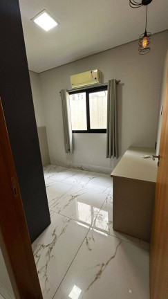 Imagem Casa com 3 Quartos à Venda, 140 m² em Condomínio Primor Das Torres - Cuiabá Imagem Casa com 3 Quartos à Venda, 140 m² em Condomínio Primor Das Torres - Cuiabá