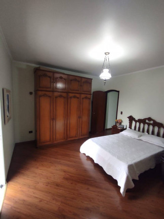 Imagem Casa com 3 Quartos à Venda, 253 m² em Vila Pires - Santo André