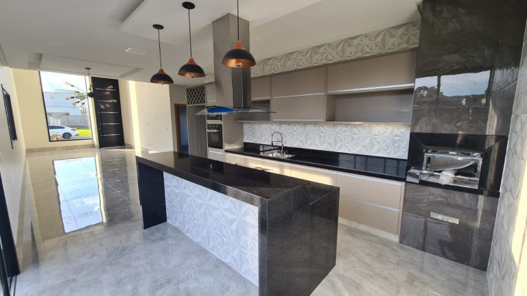 Imagem Casa de Condomínio com 3 Quartos à Venda, 307 m² em Parqville Pinheiros - Aparecida De Goiânia