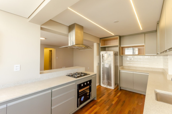 Imagem Imóvel com 3 Quartos à Venda, 108 m² em Três Figueiras - Porto Alegre