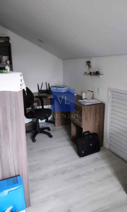 Imagem Casa com 3 Quartos à Venda, 160 m² em Santa Cândida - Curitiba Imagem Casa com 3 Quartos à Venda, 160 m² em Santa Cândida - Curitiba
