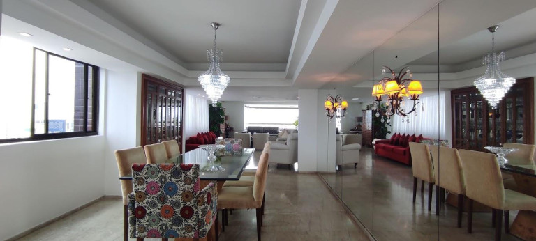 Imagem Apartamento com 4 Quartos à Venda, 517 m² em Jaqueira - Recife Imagem Apartamento com 4 Quartos à Venda, 517 m² em Jaqueira - Recife