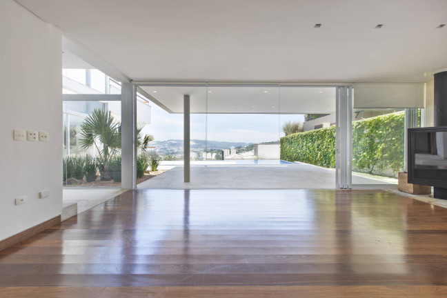 Imagem Casa com 4 Quartos à Venda, 690 m² em Tamboré - Santana De Parnaíba
