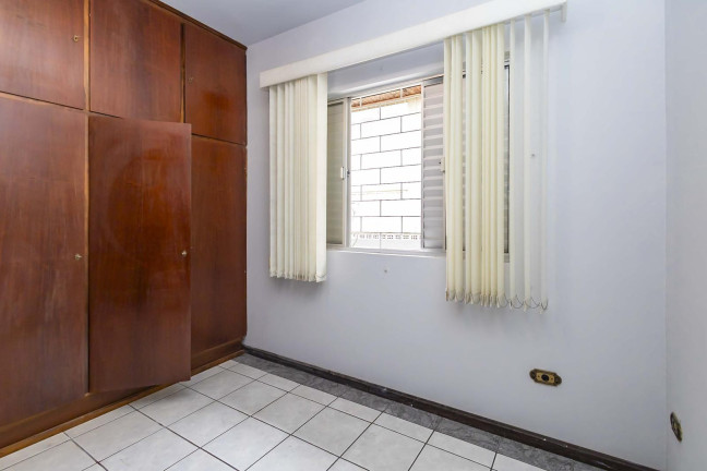 Imagem Casa com 4 Quartos à Venda, 200 m² em Bigorrilho - Curitiba