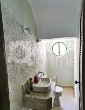 Imagem Casa com 3 Quartos à Venda, 300 m² em Jardim Guanca - São Paulo