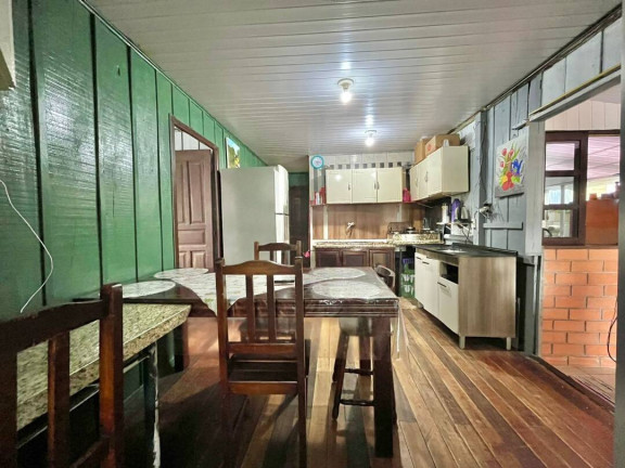Imagem Casa com 3 Quartos à Venda, 128 m² em Centro - Balneário Barra Do Sul Imagem Casa com 3 Quartos à Venda, 128 m² em Centro - Balneário Barra Do Sul